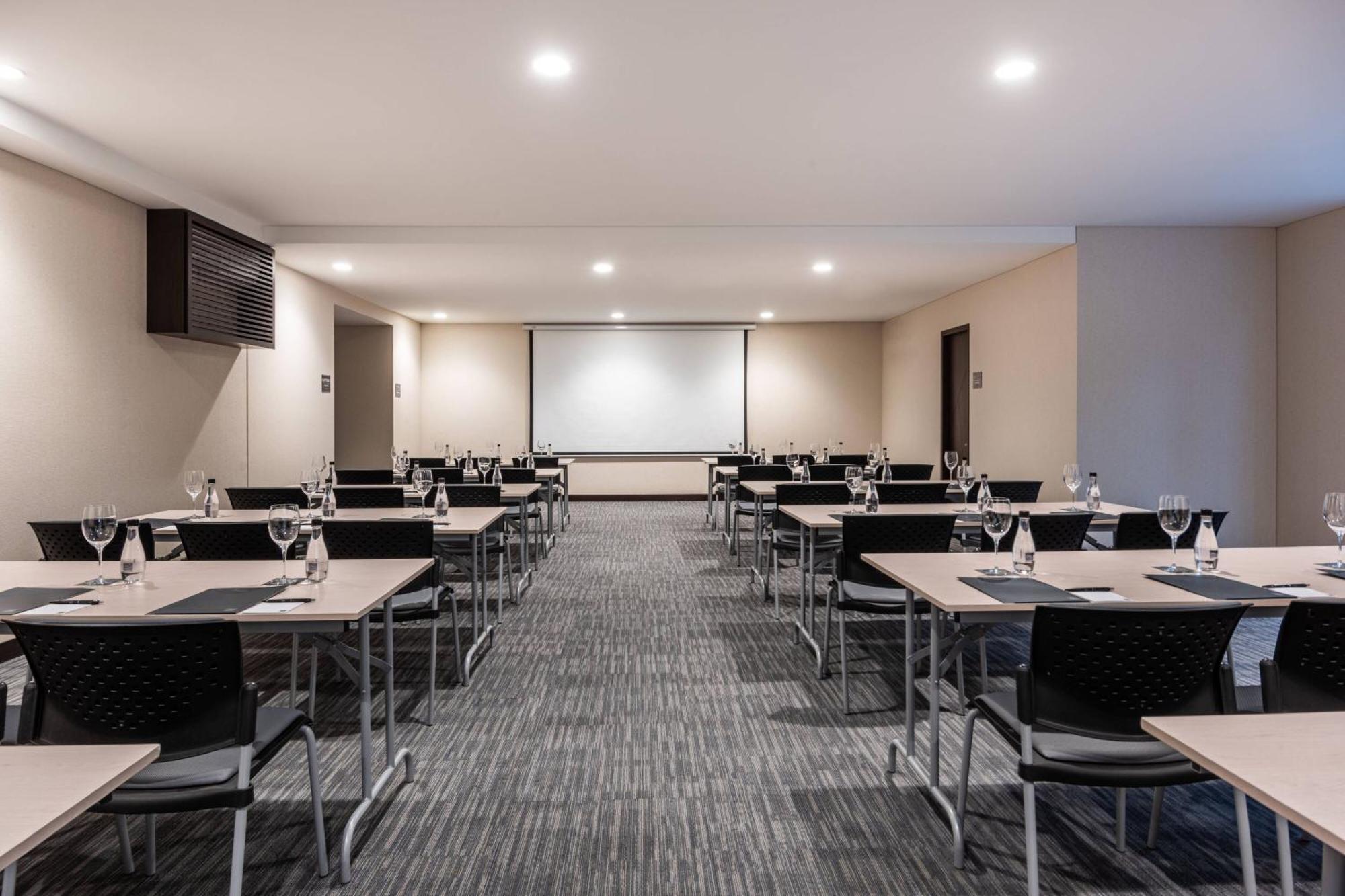 AC Hotel by Marriott Bogota Zona T Esterno foto